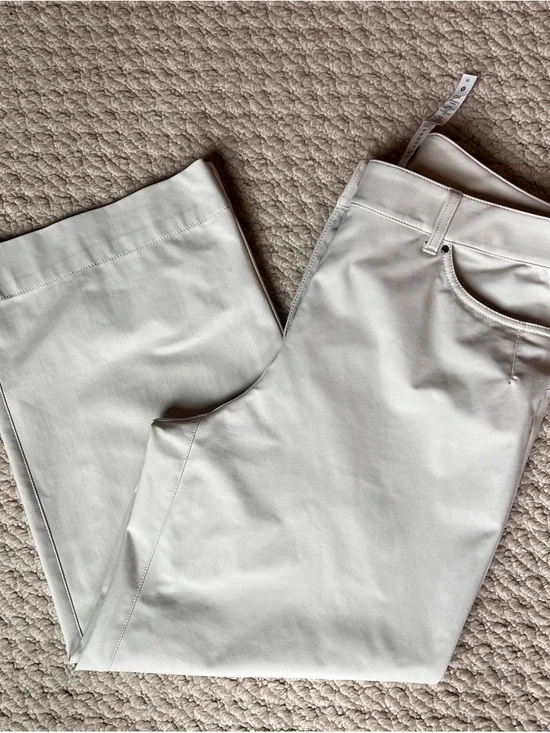 Lululemon Cream Wide -Leg Pants- sz 30 - Picture 1 of 5